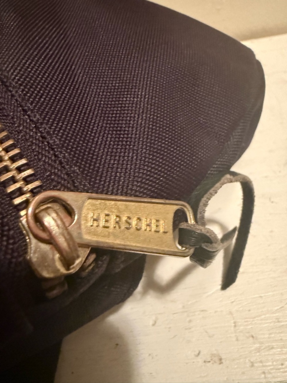 Herschel Supply Co. Black Crossbody / Waist Bag Hip Pack Polyester EUC - Picture 7 of 7